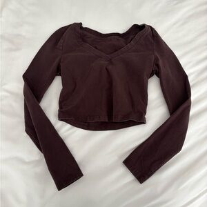 Women's Long Sleeve V-Neck Top - Brown